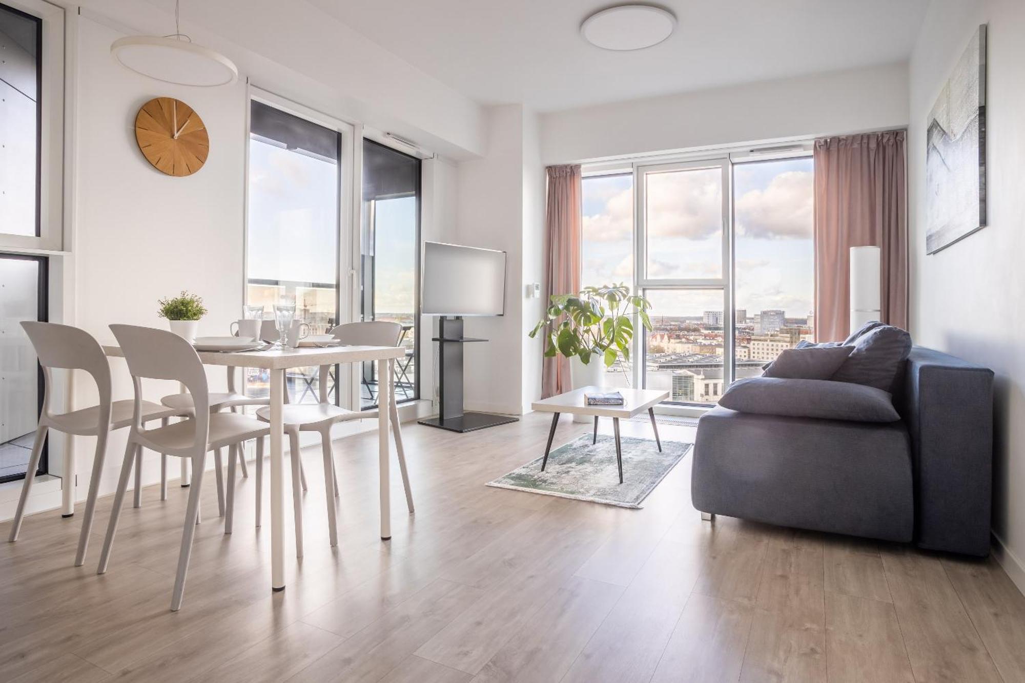 Apartamenty Towarowa พอซนาน ภายนอก รูปภาพ